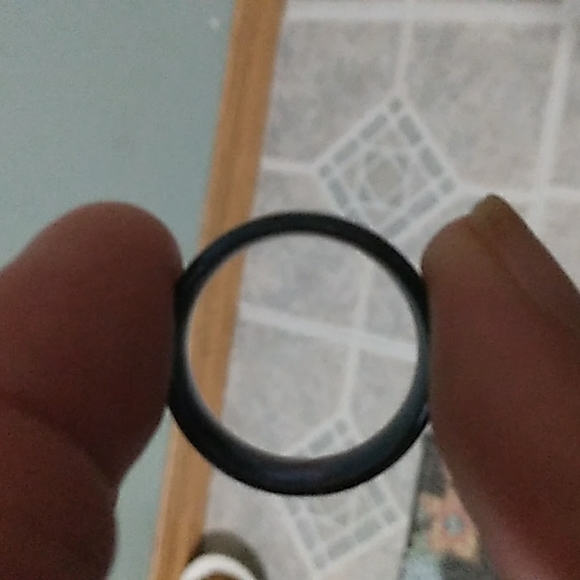 Man's wedding ring - Picture 2 of 2